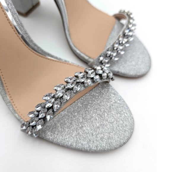 Jewel Badgley Mischka Mayra Block Heel Sandals Women's Silver Size US8 EU38.5 - Picture 8 of 9